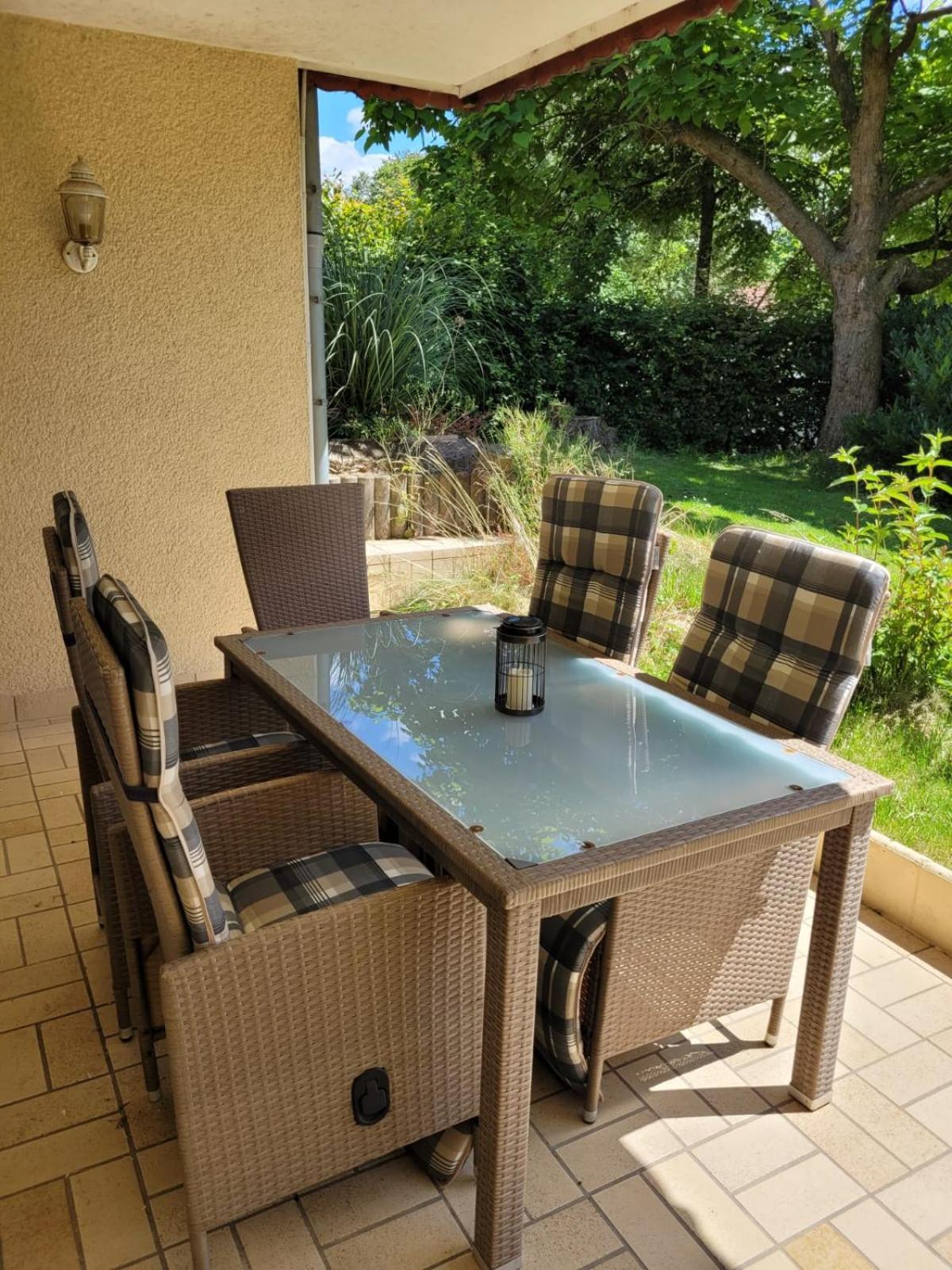 Ferienwohnung Westerwaldblick Grosszuegige Wohlfuehloase Mit Terrasse Oberelbert Exterior foto